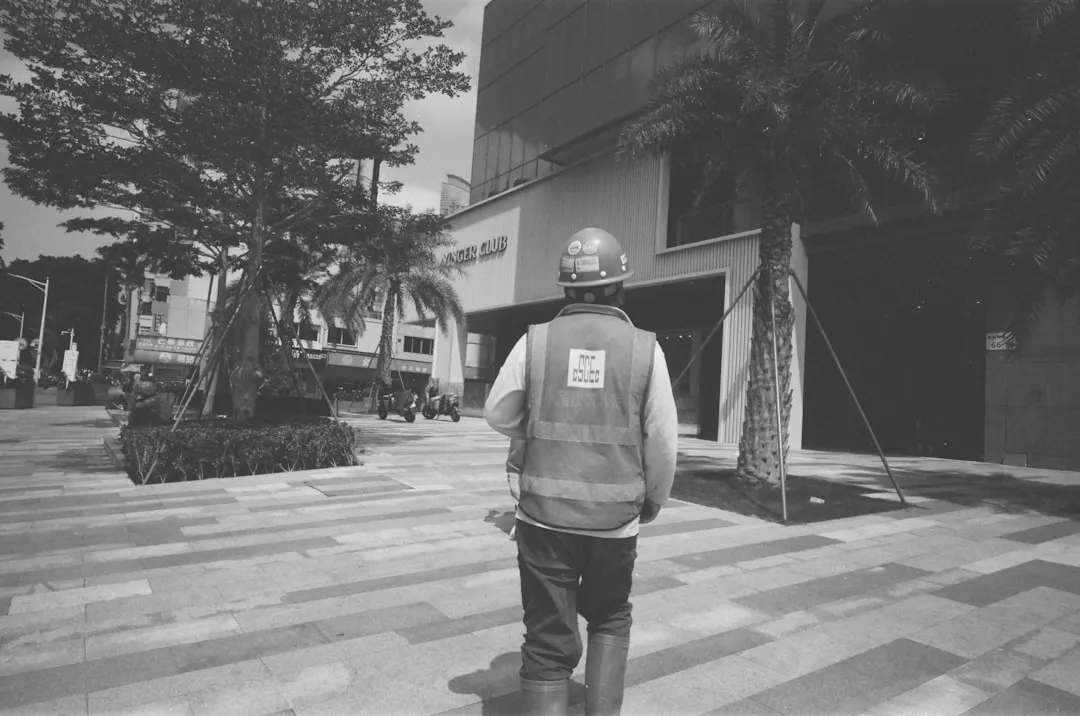 宁波清大超声除油除锈清洗线技术优势与行业应用案例